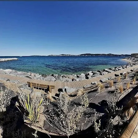 Bastidon Holiday home *